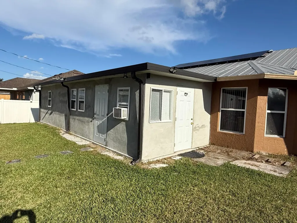 1481 SW Jacksonville Avenue Port St Lucie FL 34953