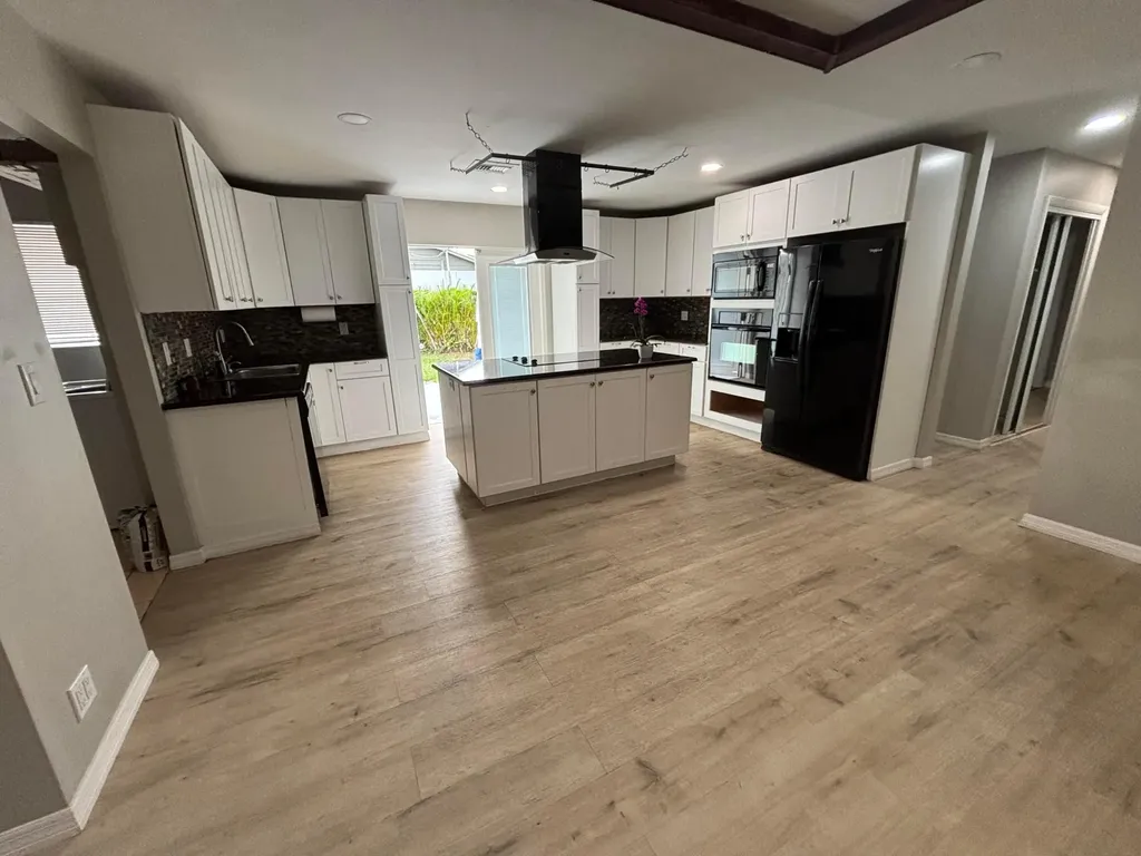 462 S Haverhill Road West Palm Beach FL 33415