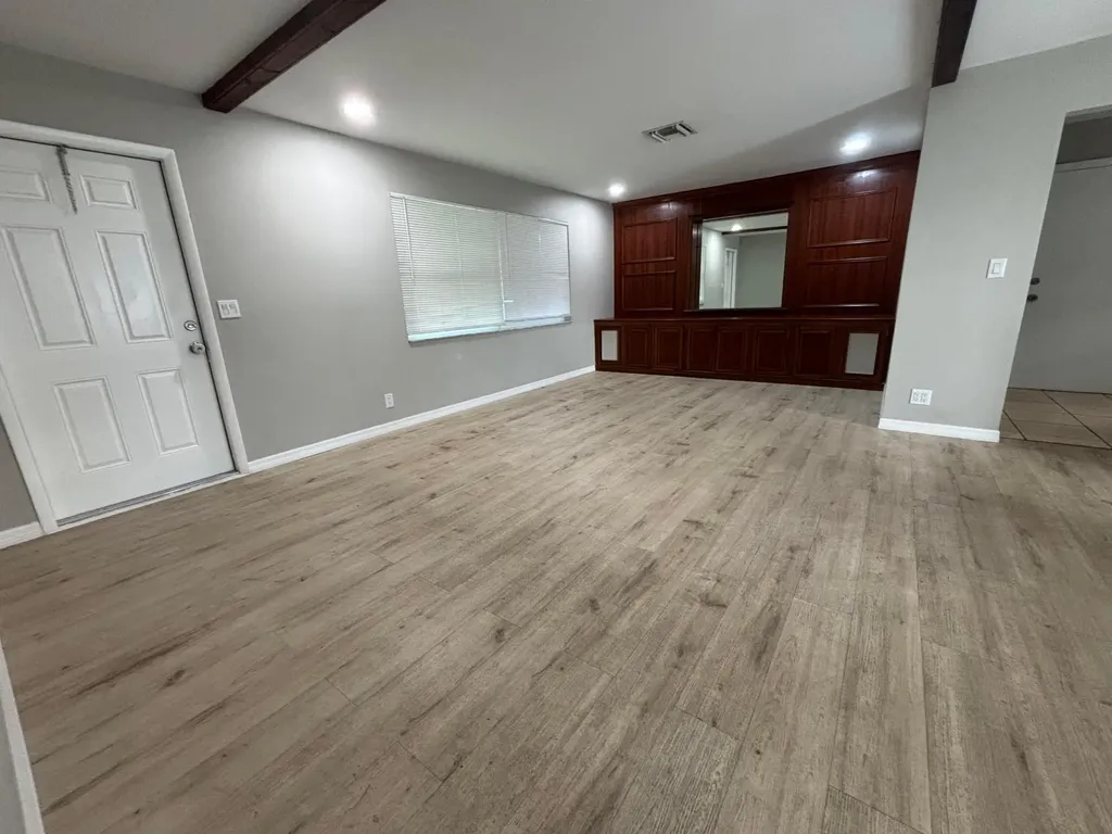462 S Haverhill Road West Palm Beach FL 33415