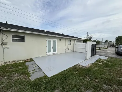 462 S Haverhill Road West Palm Beach FL 33415