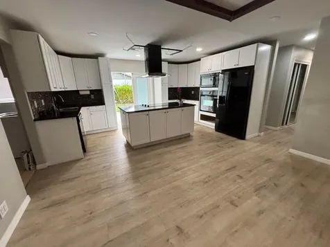 462 S Haverhill Road West Palm Beach FL 33415