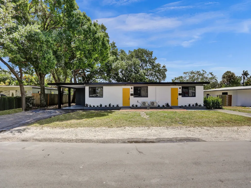 950 SW 29th Street Fort Lauderdale FL 33315