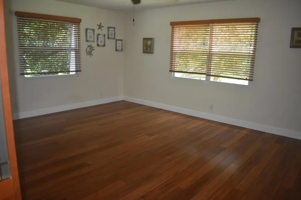 5345 Palm Way Lake Worth FL 33463