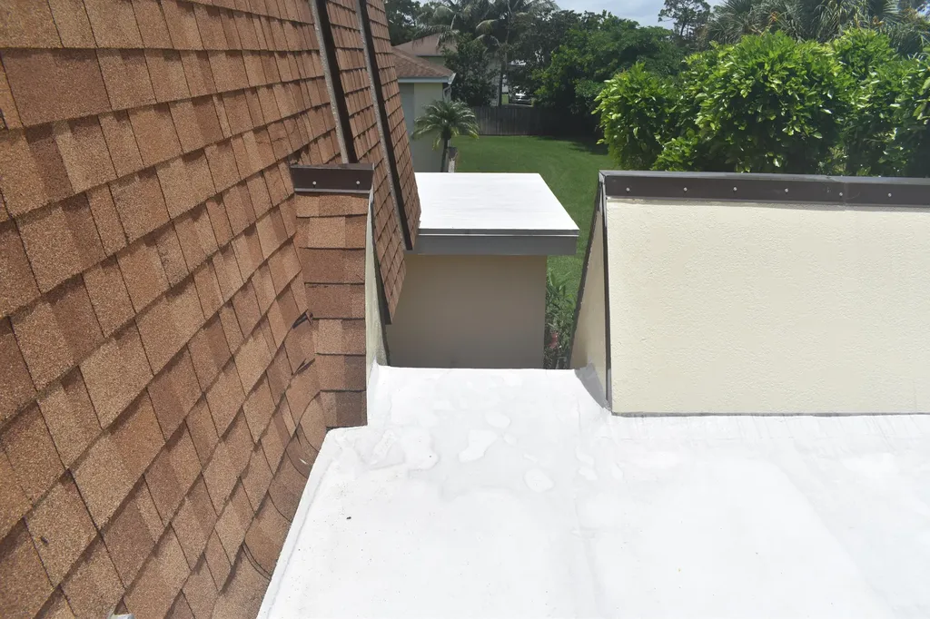 5345 Palm Way Lake Worth FL 33463