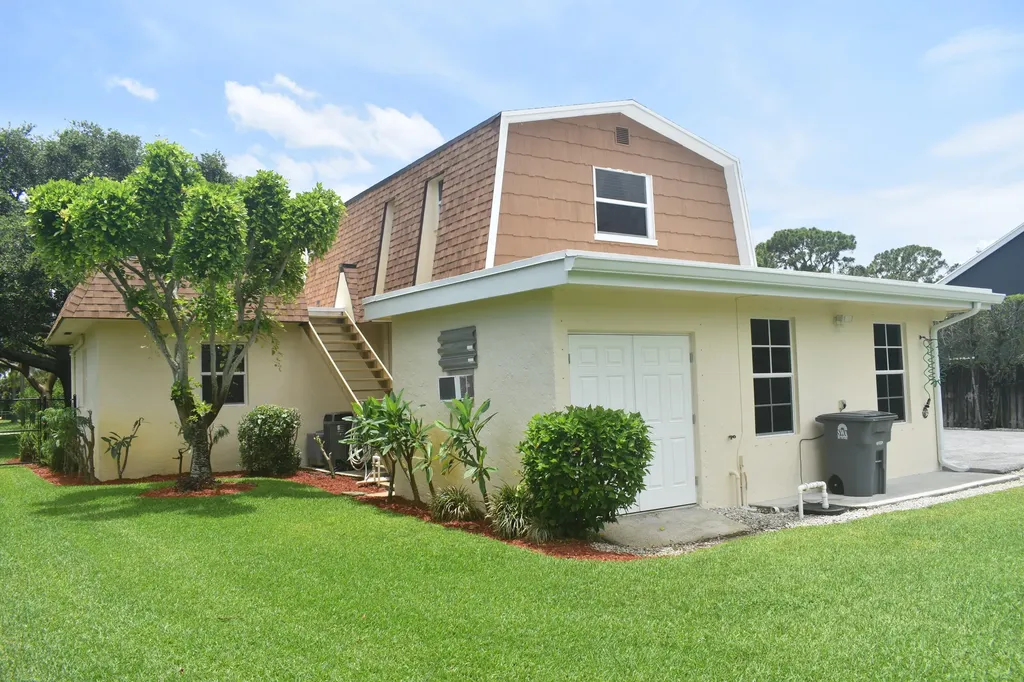 5345 Palm Way Lake Worth FL 33463