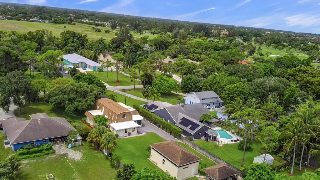 5345 Palm Way Lake Worth FL 33463