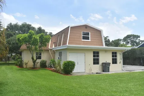 5345 Palm Way Lake Worth FL 33463