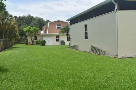 5345 Palm Way Lake Worth FL 33463
