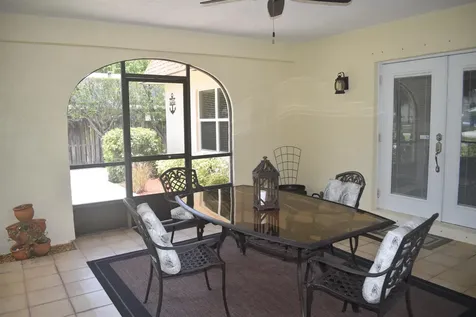 5345 Palm Way Lake Worth FL 33463