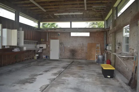5345 Palm Way Lake Worth FL 33463