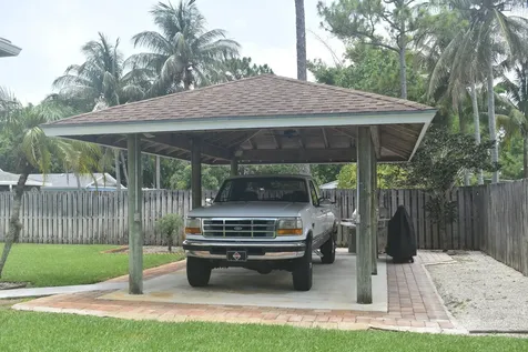 5345 Palm Way Lake Worth FL 33463