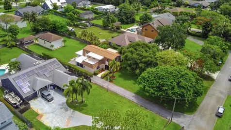 5345 Palm Way Lake Worth FL 33463