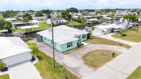 2406 SE 31st Street SE Okeechobee FL 34974