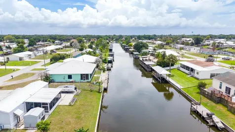 2406 SE 31st Street SE Okeechobee FL 34974