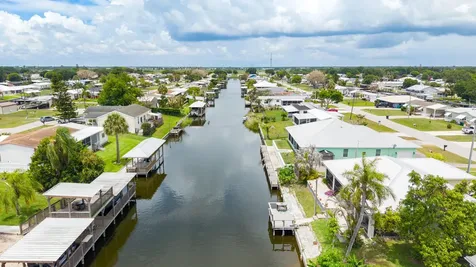 2406 SE 31st Street SE Okeechobee FL 34974
