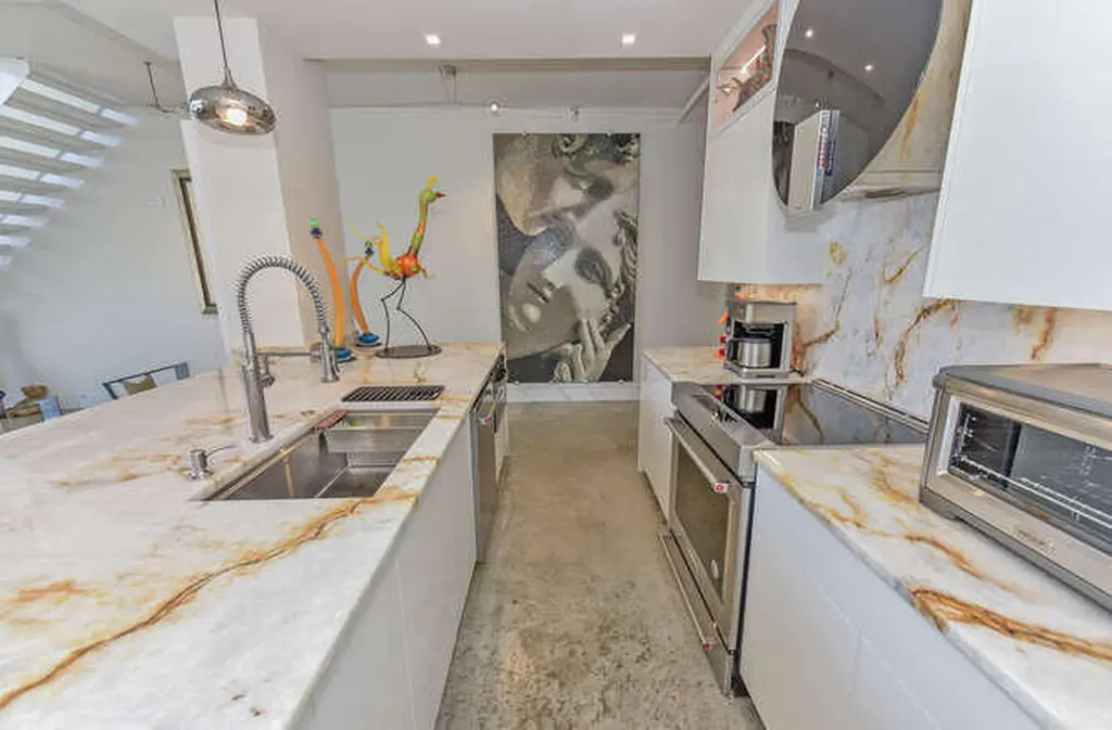 108 Lake Avenue Lake Worth Beach FL 33460