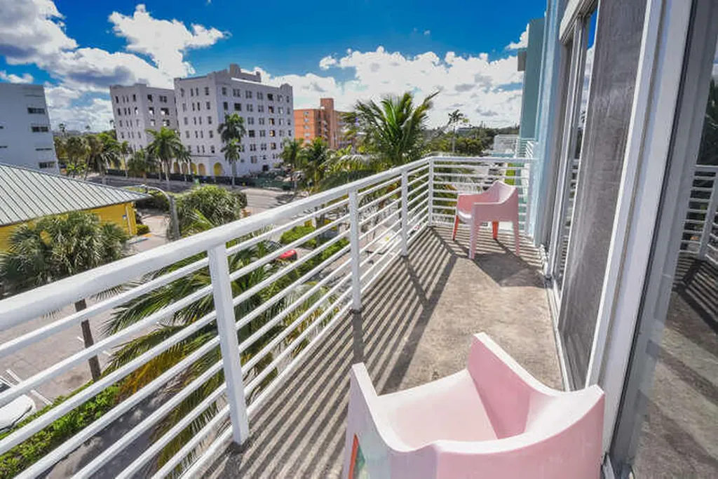 108 Lake Avenue Lake Worth Beach FL 33460
