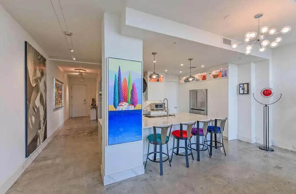 108 Lake Avenue Lake Worth Beach FL 33460
