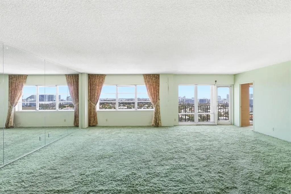 2500 E Las Olas Boulevard Fort Lauderdale FL 33301