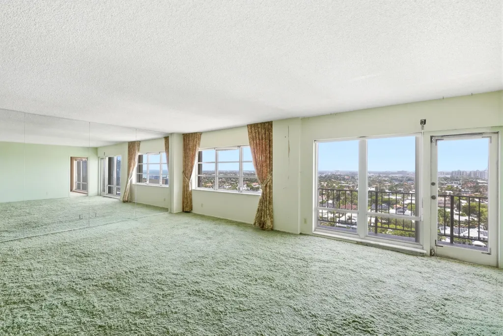 2500 E Las Olas Boulevard Fort Lauderdale FL 33301