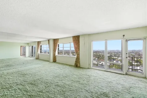 2500 E Las Olas Boulevard Fort Lauderdale FL 33301