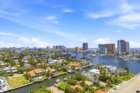 2500 E Las Olas Boulevard Fort Lauderdale FL 33301