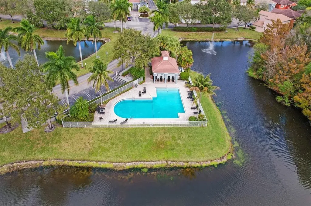 3775 SW 50th Street Fort Lauderdale FL 33312