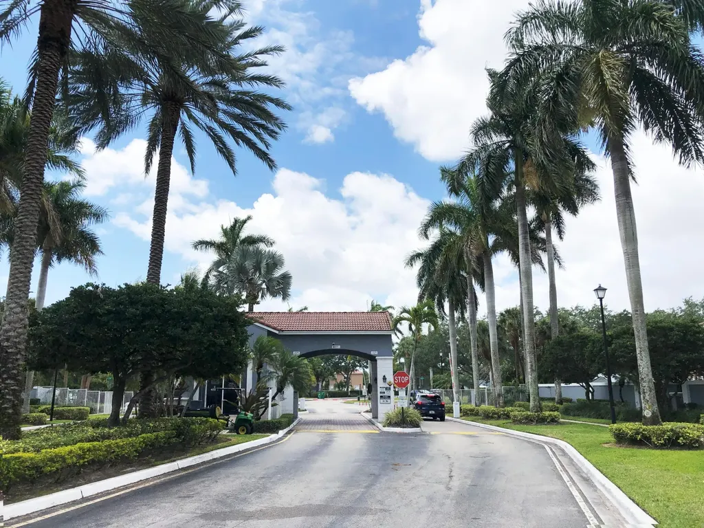 3775 SW 50th Street Fort Lauderdale FL 33312