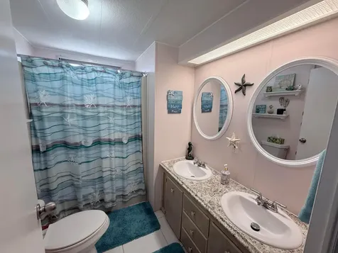 225 W 2nd Court Key Largo FL 33037