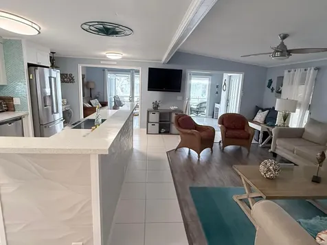 225 W 2nd Court Key Largo FL 33037