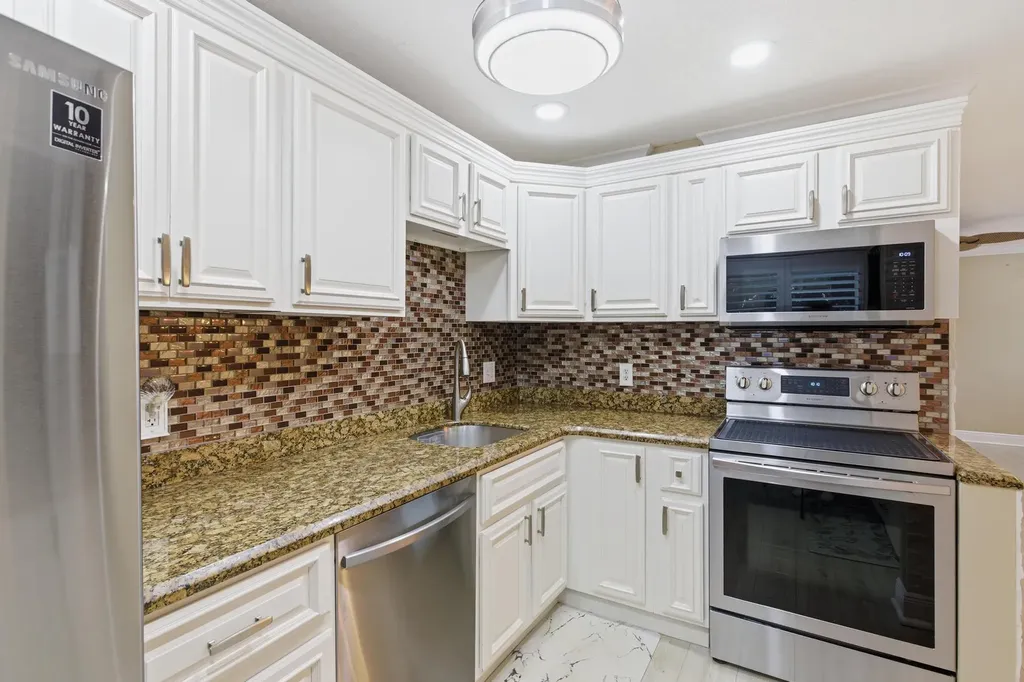 34 Colonial Club Drive Boynton Beach FL 33435