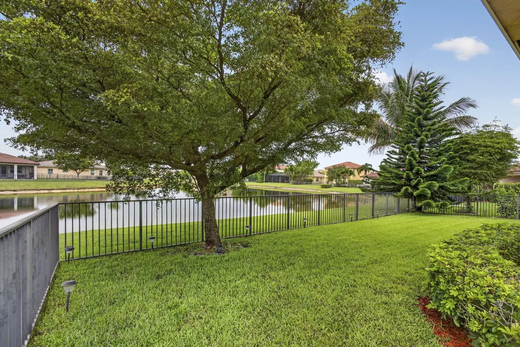 2886 Bellarosa Circle Royal Palm Beach FL 33411