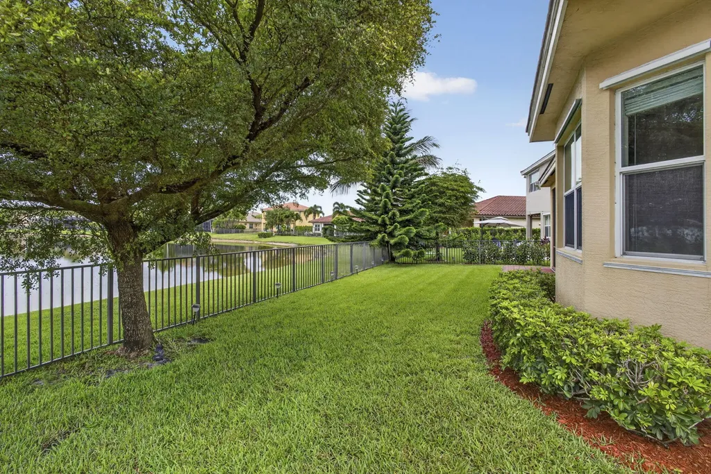 2886 Bellarosa Circle Royal Palm Beach FL 33411