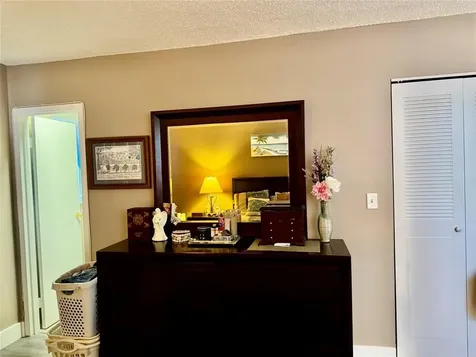 1800 SW 81st Avenue North Lauderdale FL 33068