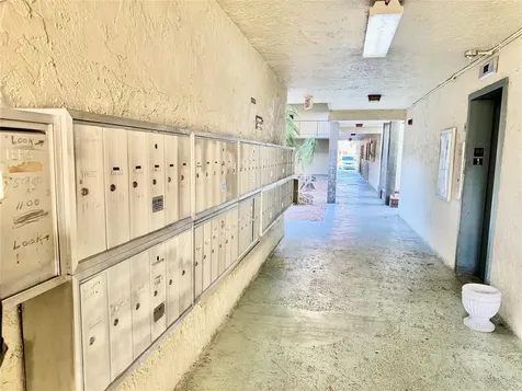 1800 SW 81st Avenue North Lauderdale FL 33068