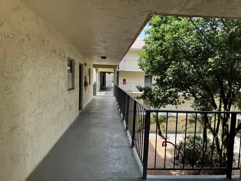 1800 SW 81st Avenue North Lauderdale FL 33068