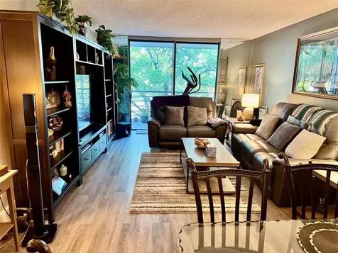 1800 SW 81st Avenue North Lauderdale FL 33068