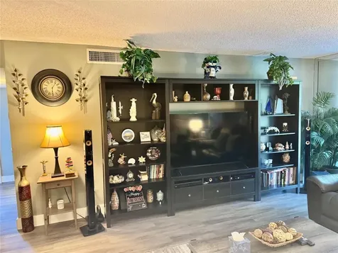 1800 SW 81st Avenue North Lauderdale FL 33068