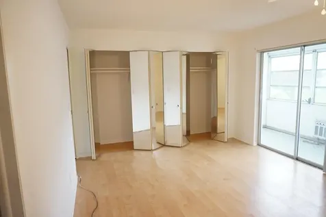 50 Canterbury B West Palm Beach FL 33417