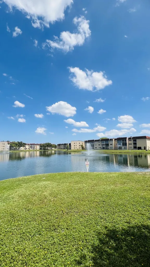 8920 Sunrise Lakes Boulevard Sunrise FL 33322