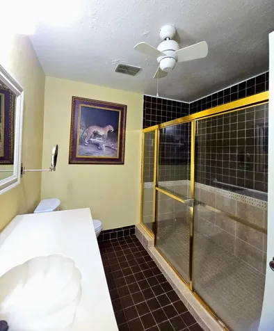 566 Village Lake Drive Weston FL 33326