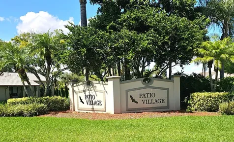 566 Village Lake Drive Weston FL 33326