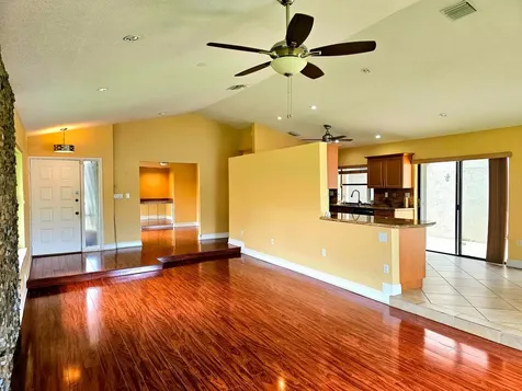 566 Village Lake Drive Weston FL 33326