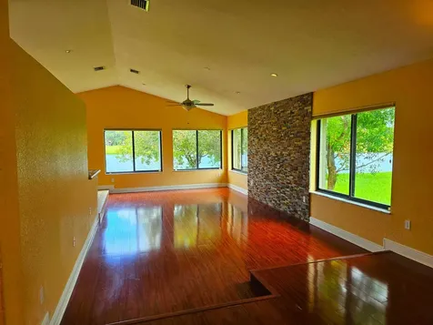 566 Village Lake Drive Weston FL 33326