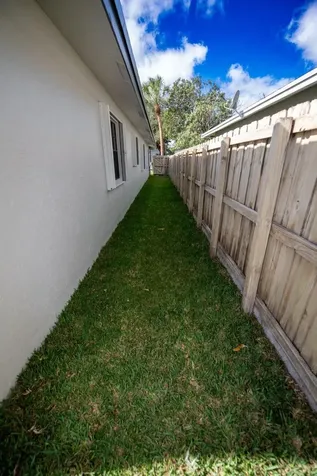 110 NW 6th Avenue Dania Beach FL 33004