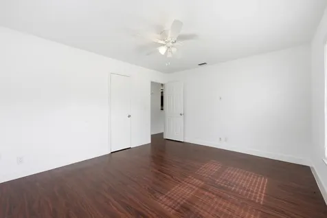 3847 Roan Court E West Palm Beach FL 33403