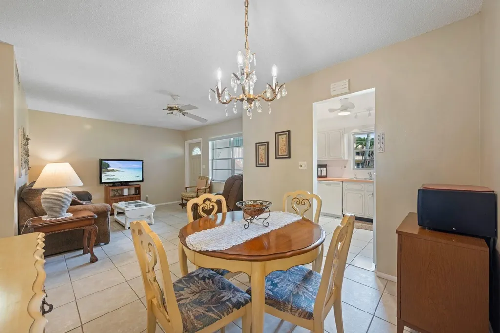 5300 Washington Street Hollywood FL 33021