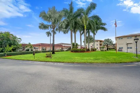 5300 Washington Street Hollywood FL 33021