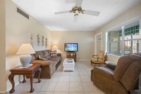 5300 Washington Street Hollywood FL 33021