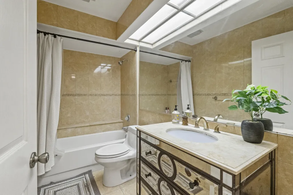 2683 NW 49th Street Boca Raton FL 33434